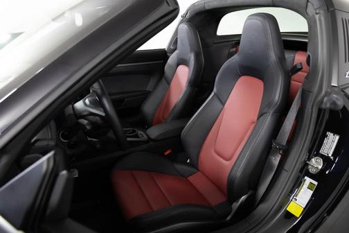 2024 Porsche 911 Targa 4S