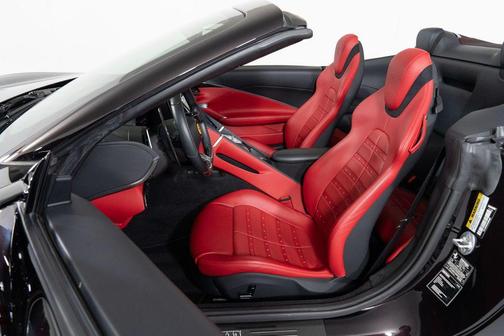 2024 Ferrari Roma Spider Base