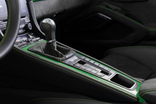 2023 Porsche 718 Spyder Base