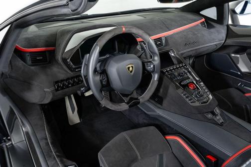 2022 Lamborghini Aventador SVJ LP 780-4 Ultimae