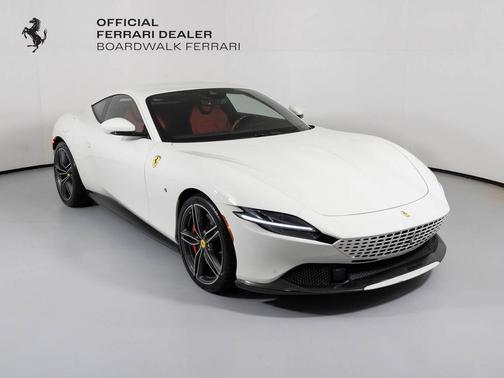 2022 Ferrari Roma Base