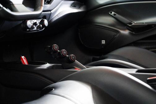 2019 Ferrari 488 Pista Base