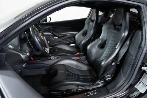 2019 Ferrari 488 Pista Base