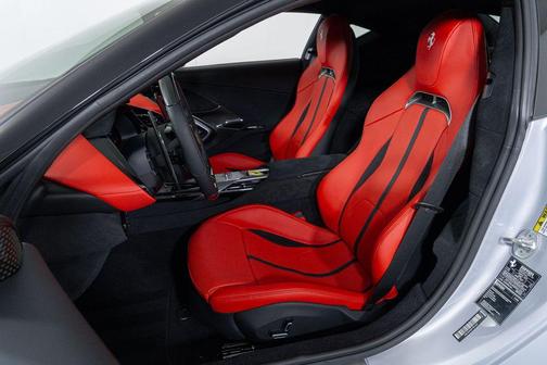 2025 Ferrari 12Cilindri Base