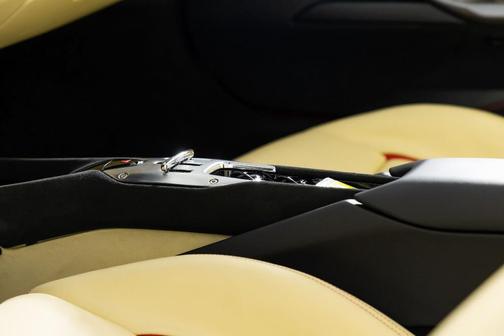 2024 Ferrari 296 GTS Base