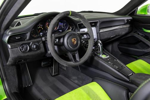 2019 Porsche 911 GT3 RS