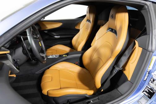 2022 Ferrari SF90 Stradale Base