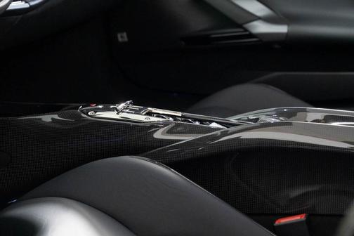 2022 Ferrari SF90 Spider Base