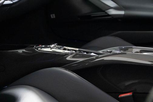 2022 Ferrari SF90 Spider Base