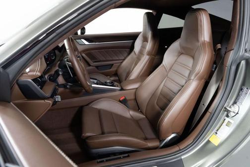 2024 Porsche 911 Turbo S