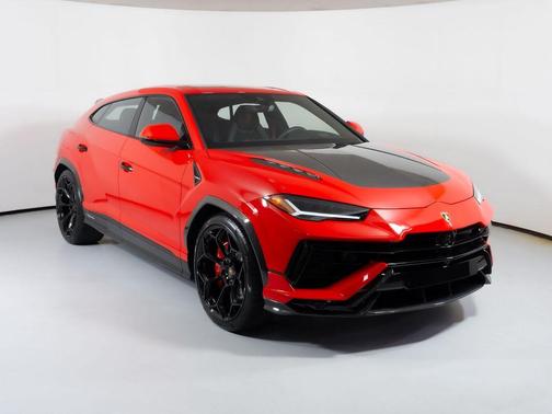 2024 Lamborghini Urus Performante