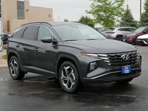 Gray 2023 Hyundai TUCSON SEL