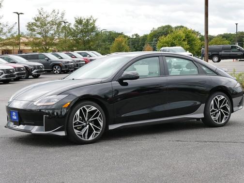 2023 Hyundai IONIQ 6 SEL