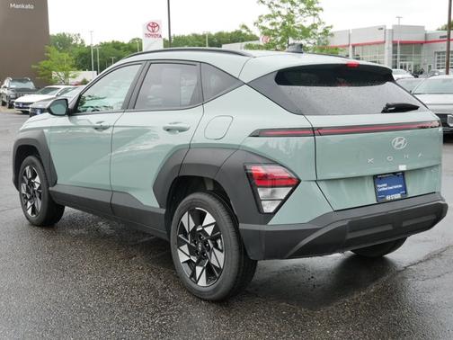 Green 2025 Hyundai KONA SEL