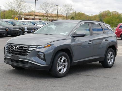 Gray 2024 Hyundai TUCSON SEL