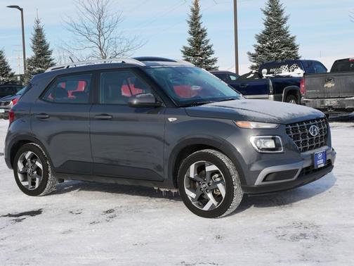 2023 Hyundai VENUE SEL