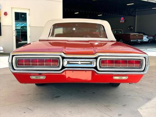 1965 Ford Thunderbird Base