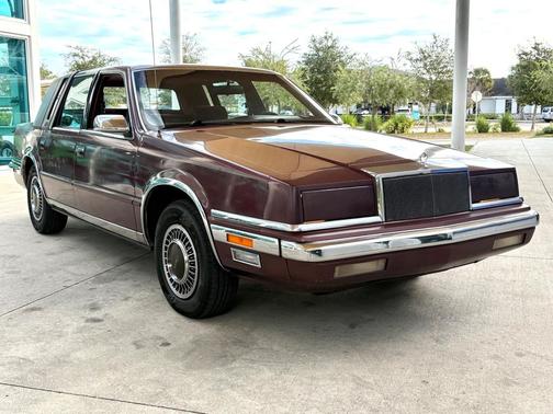 1990 Chrysler New Yorker Fifth Avenue