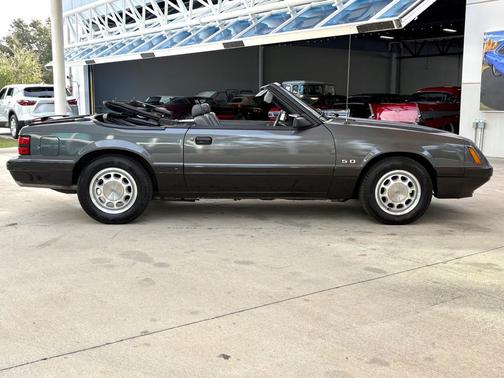 1986 Ford Mustang GT