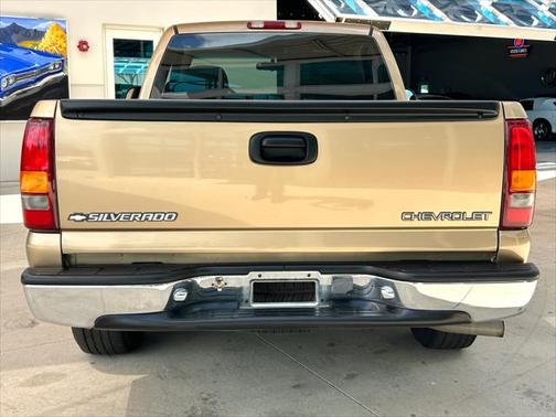 2000 Chevrolet Silverado 1500 LS