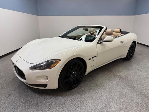 White 2011 Maserati GranTurismo S