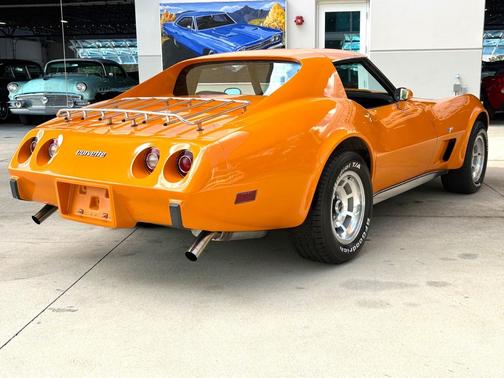 1977 Chevrolet Corvette Base