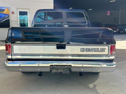 1987 Chevrolet C10/K10 Base
