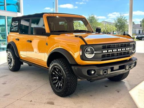 2022 Ford Bronco Black Diamond