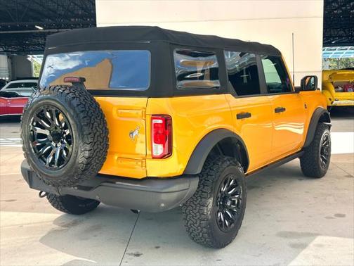 2022 Ford Bronco Black Diamond