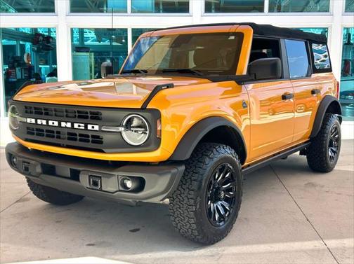 2022 Ford Bronco Black Diamond