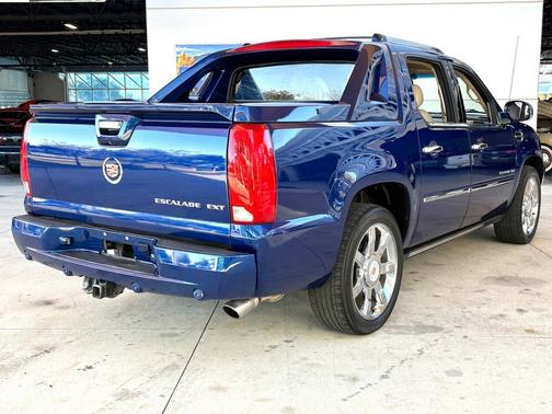 2013 Cadillac Escalade EXT Premium