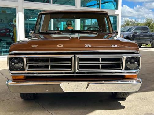 1972 Ford F100 Base