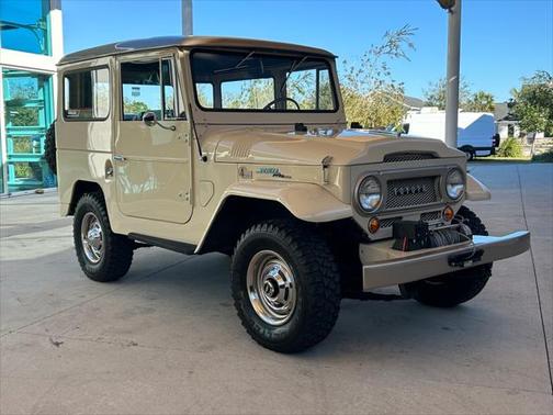 1970 Toyota Land Cruiser Base