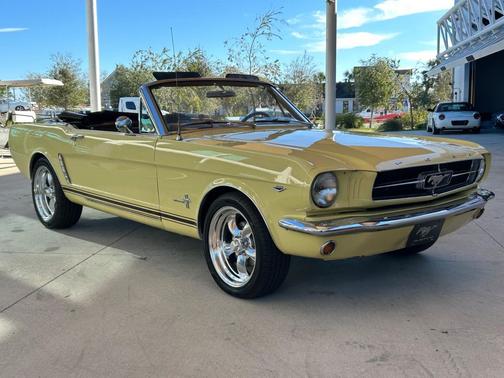 1965 Ford Mustang Base