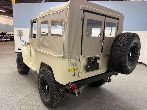 1962 Toyota Land Cruiser Base