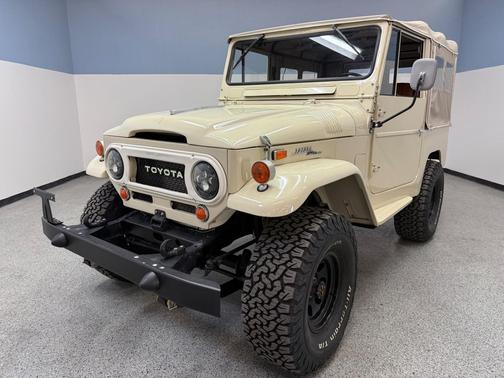 1962 Toyota Land Cruiser Base