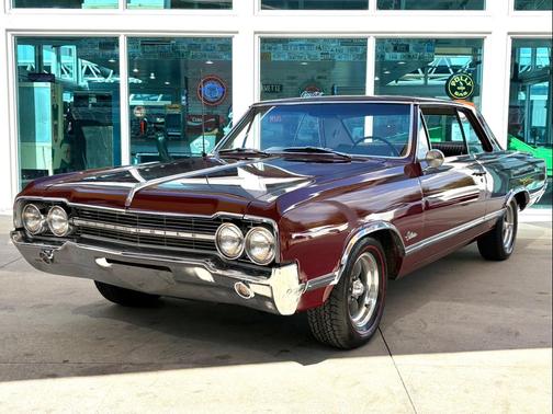 1965 Oldsmobile Cutlass Resto Mod