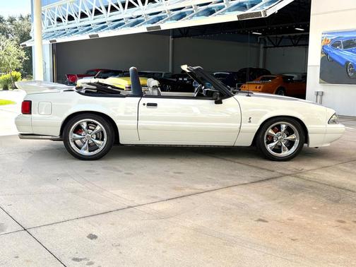 1993 Ford Mustang LX 5.0L