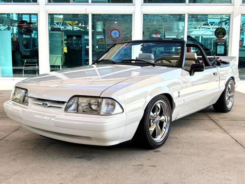 1993 Ford Mustang LX 5.0L