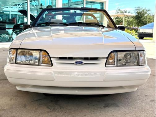 1993 Ford Mustang LX 5.0L