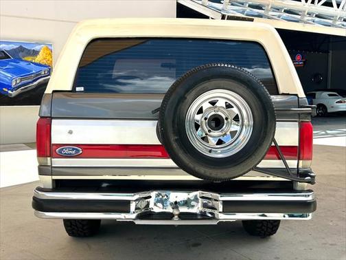 1989 Ford Bronco XLT