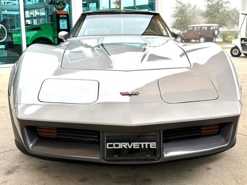 1982 Chevrolet Corvette Base