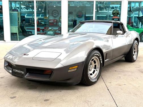 1982 Chevrolet Corvette Base
