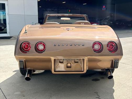 1975 Chevrolet Corvette Base