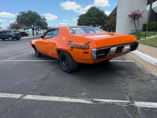 1972 Plymouth Roadrunner Base