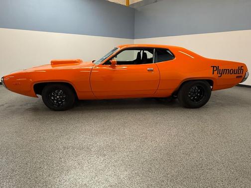 1972 Plymouth Roadrunner Base