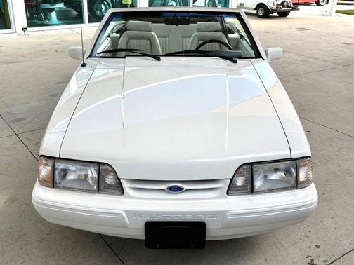 1993 Ford Mustang LX 5.0L