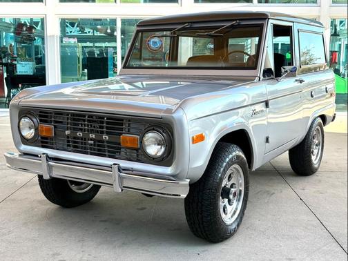 1974 Ford Bronco Base
