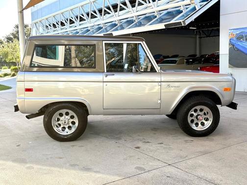 1974 Ford Bronco Base