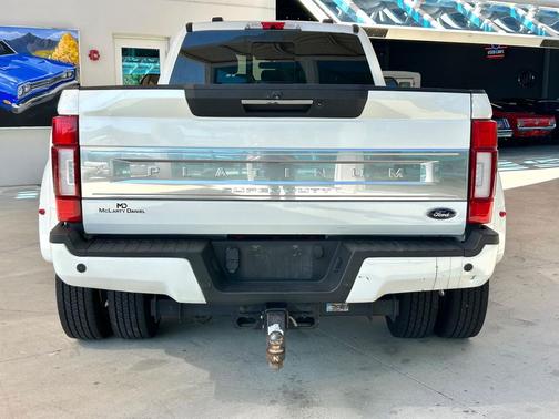 2022 Ford F-450 Platinum